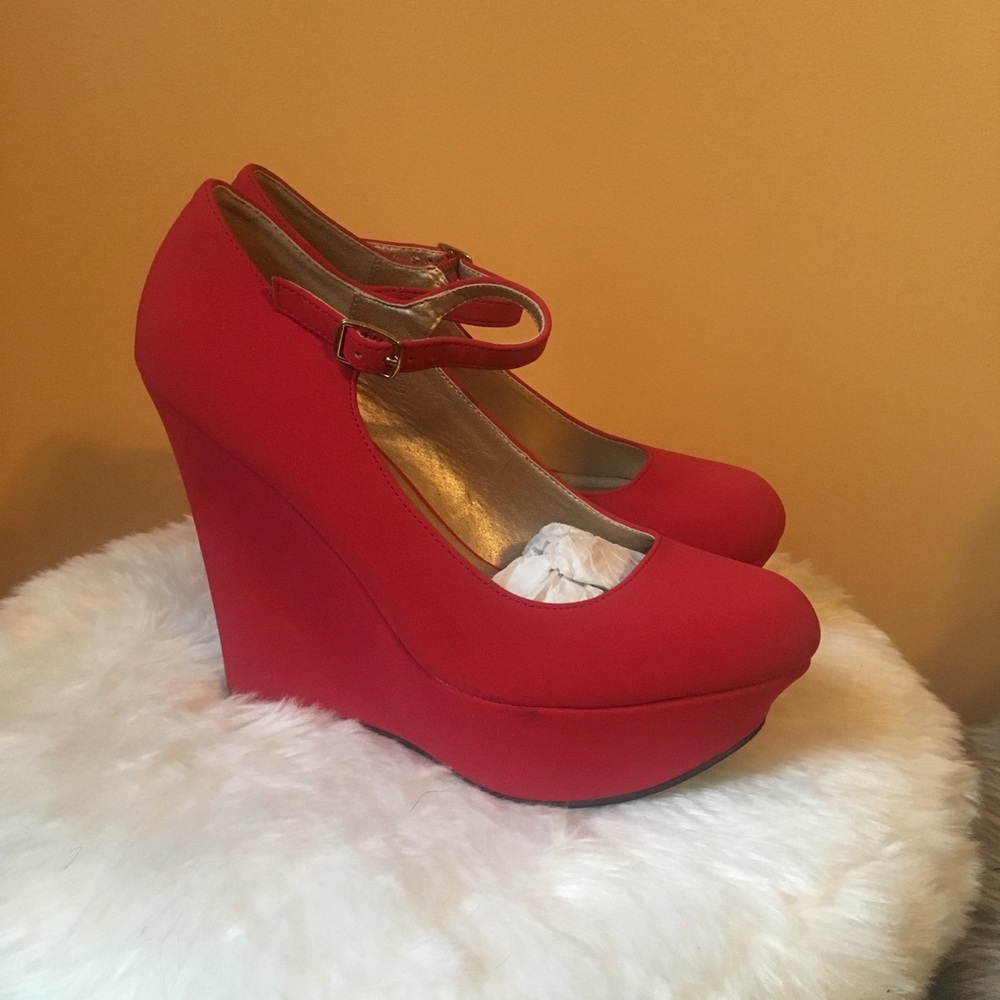 Red “Charlotte Russe” Wedges